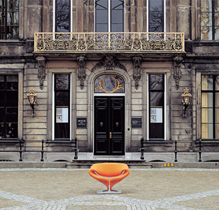 artifort200906img02.jpg